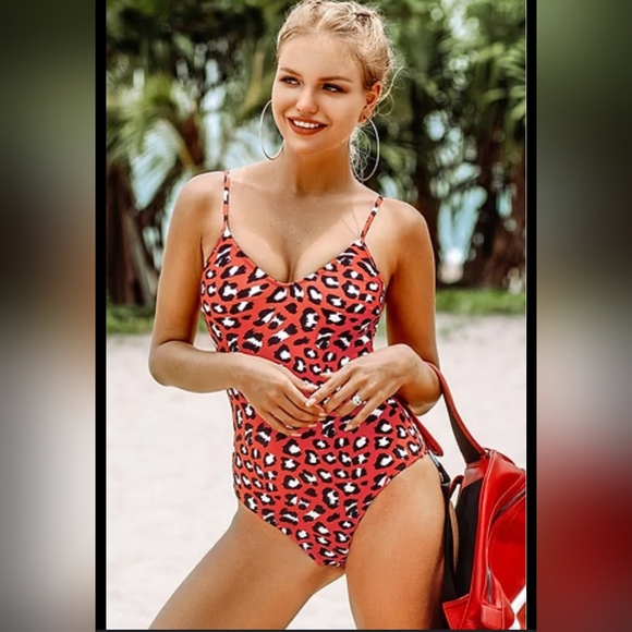 Cupshe Other - NWOT Cupshe leopard print one piece